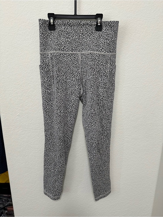 Athleta Pants - Athleta Leggings!
